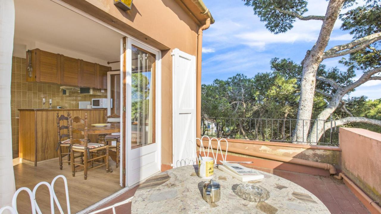 Est Benet - Calella De Palafrugell Apartman Kültér fotó
